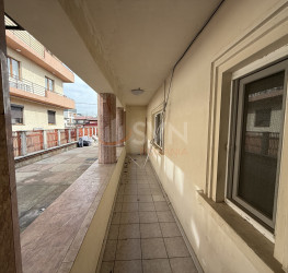 Casa, 9 rooms, 437 mp Bucuresti/Bucurestii Noi