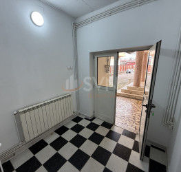 Casa, 9 rooms, 437 mp Bucuresti/Bucurestii Noi