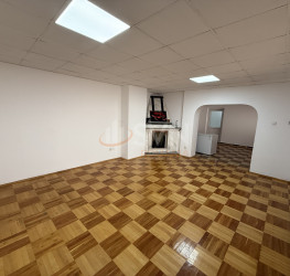 Casa, 9 rooms, 437 mp Bucuresti/Bucurestii Noi