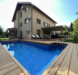 Casa, 9 rooms, 550 mp Bucuresti/Pipera