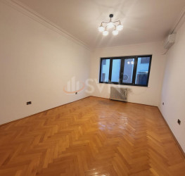 Casa, 9 rooms, 750 mp Bucuresti/Cotroceni