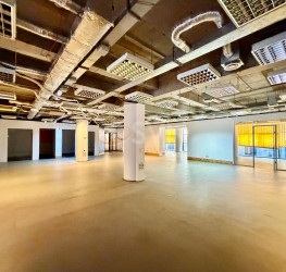 Spatiu comercial Bucuresti/P-ta Universitatii