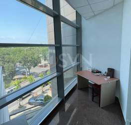 Spatiu comercial cu loc parcare exterior inclus Bucuresti/Aviatiei