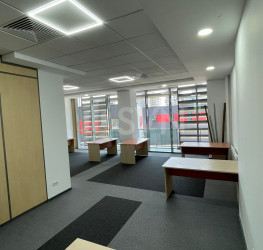 Spatiu comercial cu loc parcare exterior inclus Bucuresti/Aviatiei