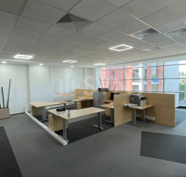 Spatiu comercial cu loc parcare exterior inclus Bucuresti/Aviatiei