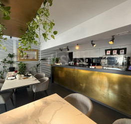 Spatiu comercial cu loc parcare exterior inclus Bucuresti/Beller
