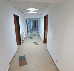 Spatiu comercial cu loc parcare exterior inclus Bucuresti/Piata Unirii (s3)