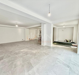 Spatiu comercial cu loc parcare exterior inclus Bucuresti/13 Septembrie