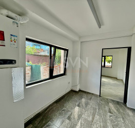 Spatiu comercial cu loc parcare exterior inclus Bucuresti/Calea Victoriei