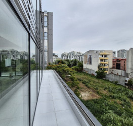 Spatiu comercial cu loc parcare exterior inclus Bucuresti/Herastrau