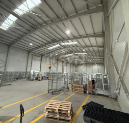 Spatiu comercial cu loc parcare exterior inclus Ilfov/Mogosoaia