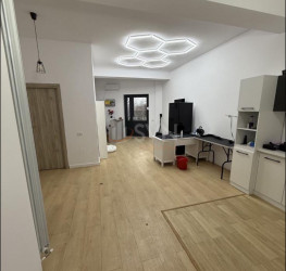 Spatiu comercial cu loc parcare exterior inclus Bucuresti/Pipera