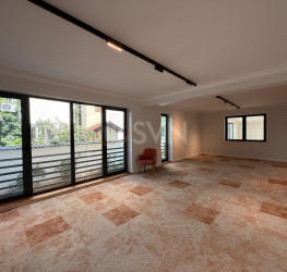 Spatiu comercial cu loc parcare exterior inclus Bucuresti/Lacul Tei