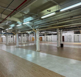 Spatiu comercial cu loc parcare exterior inclus Bucuresti/Virtutii