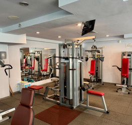 Spatiu comercial cu loc parcare exterior inclus Bucuresti/Iancului