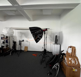 Spatiu comercial cu loc parcare exterior inclus Bucuresti/Dudesti