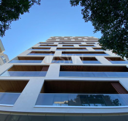 Spatiu comercial cu loc parcare exterior inclus Bucuresti/13 Septembrie