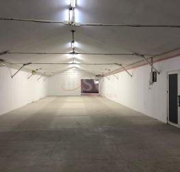 Spatiu comercial cu loc parcare exterior inclus Prahova/Malu Rosu