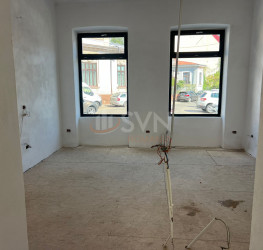 Spatiu comercial cu loc parcare exterior inclus Bucuresti/Dacia