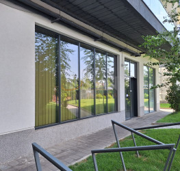 Spatiu comercial cu loc parcare exterior inclus Bucuresti/13 Septembrie