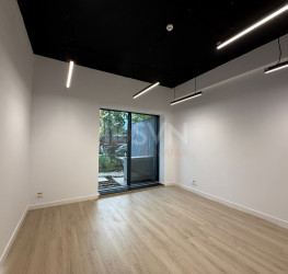 Spatiu comercial cu loc parcare exterior inclus Bucuresti/Cotroceni