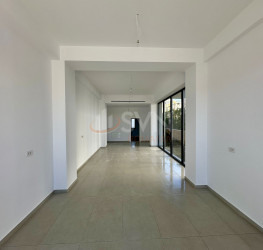 Spatiu comercial cu loc parcare exterior inclus Bucuresti/Pipera