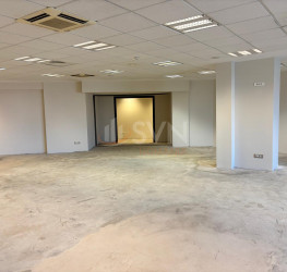 Spatiu comercial cu loc parcare exterior inclus Bucuresti/Grozavesti