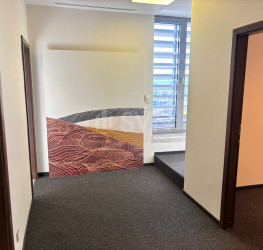 Spatiu comercial cu loc parcare exterior inclus Bucuresti/Grozavesti