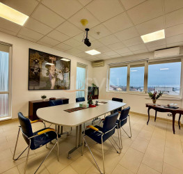 Spatiu comercial cu loc parcare exterior inclus Bucuresti/Chitila