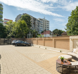 Spatiu comercial cu loc parcare exterior inclus Bucuresti/Lacul Tei