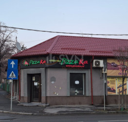 Spatiu comercial cu loc parcare exterior inclus Bucuresti/Uverturii