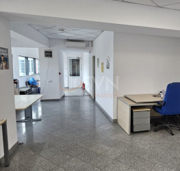 Spatiu comercial cu loc parcare exterior inclus Bucuresti/Aviatiei