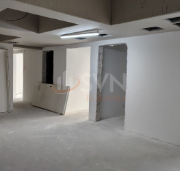 Spatiu comercial cu loc parcare exterior inclus Bucuresti/Mihai Bravu