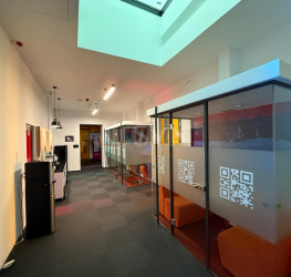 Spatiu comercial cu loc parcare exterior inclus Bucuresti/P-ta Universitatii