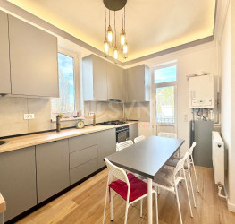 Spatiu comercial cu loc parcare exterior inclus Bucuresti/Dorobanti