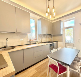 Spatiu comercial cu loc parcare exterior inclus Bucuresti/Dorobanti