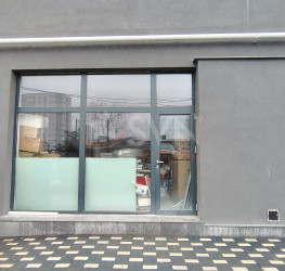 Spatiu comercial cu loc parcare exterior inclus Bucuresti/Mihai Bravu