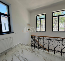 Spatiu comercial cu loc parcare exterior inclus Bucuresti/Cismigiu