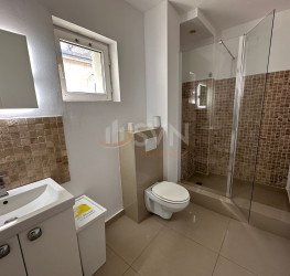 Spatiu comercial cu loc parcare exterior inclus Bucuresti/Dorobanti