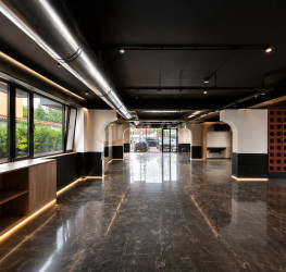 Spatiu comercial cu loc parcare exterior inclus Bucuresti/Pipera
