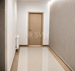 Spatiu comercial cu loc parcare exterior inclus Bucuresti/P-ta Presei Libere