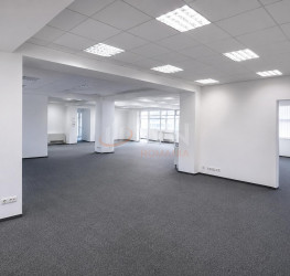 Spatiu comercial cu loc parcare exterior inclus Bucuresti/P-ta Presei Libere