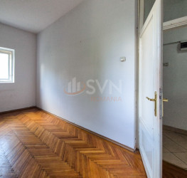 Spatiu comercial cu loc parcare exterior inclus Bucuresti/P-ta Romana
