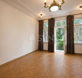 Spatiu comercial cu loc parcare exterior inclus Bucuresti/Capitale