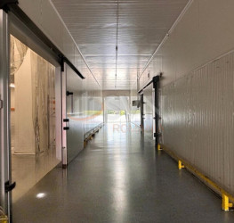 Spatiu comercial cu loc parcare exterior inclus Constanta/Centru