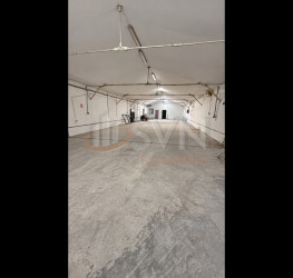Spatiu comercial cu loc parcare exterior inclus Prahova/Malu Rosu