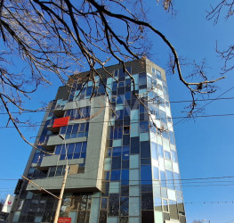 Spatiu comercial cu loc parcare subteran inclus Bucuresti/Mosilor