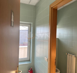 Spatiu comercial cu loc parcare subteran inclus Bucuresti/Aviatorilor