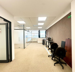 Spatiu comercial cu loc parcare subteran inclus Bucuresti/Barbu Vacarescu