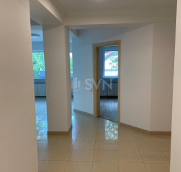 Spatiu comercial cu loc parcare subteran inclus Bucuresti/Primaverii